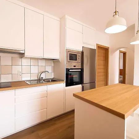 Rentaliday Flor De Cia